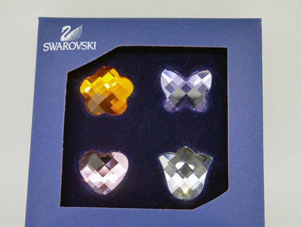 Swarovski Silver Crystal 632 335 magneten set ( 4 stuks)  bloemendroom
