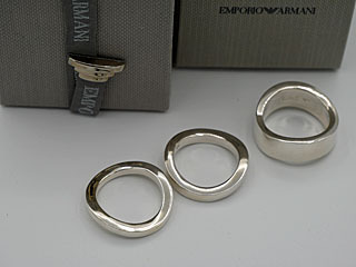 Emporio Armani Design ZILVER COLLECTIE   3 delige zilveren ring. VERZAMELAARS ITEM.