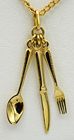 Gouden ketting hanger besteksetje vork lepel mes
