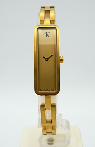 HORLOGE  CK  ( Calvin Klein)  mat doublé design model met schakelarmband.