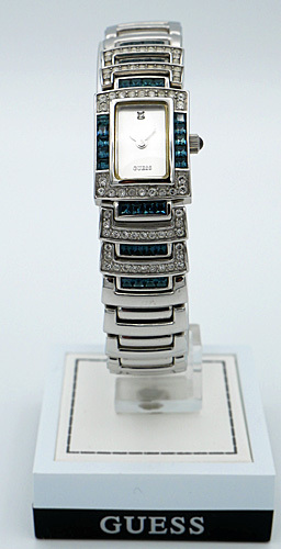 Guess dames horloge   Ladies Steel  19003L3  met blauwe en witte Swarovski kristallen.