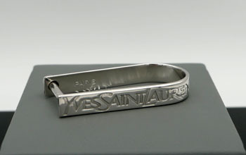 Sleutelhanger zilver Yves Saint Laurent YSL  hoefijzer vorm