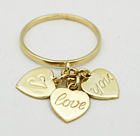 Gouden ring met 3 loshangende hartjes I Love You