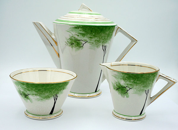 Art deco   porseleinen  servies  "Trees"  Palissy Pottery Engeland1936-1941